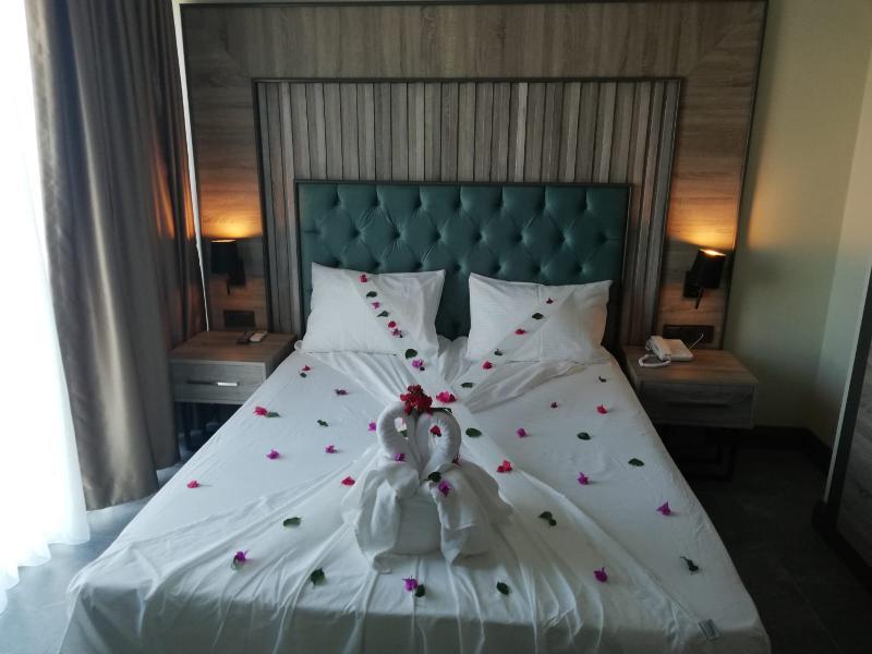 Rodinn Park Hotel Antalya Kültér fotó